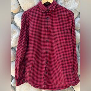 Goodfellow Red & Black Gingham Plaid Button-Up Flannel Shirt